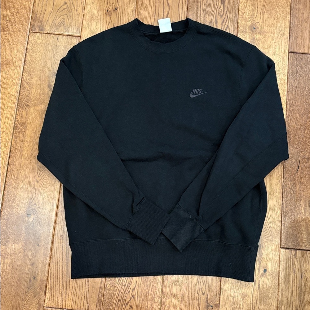 Nike Black Crewneck Pullover